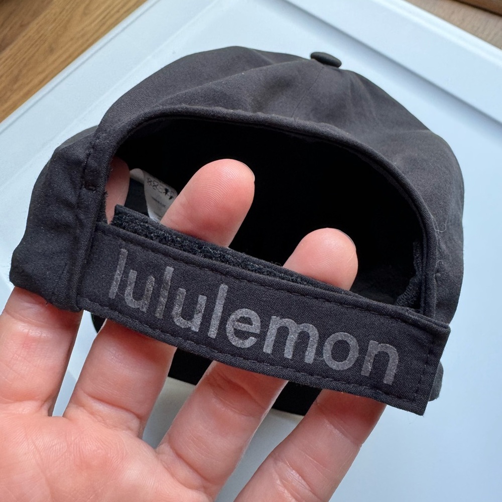 Lululemon cap